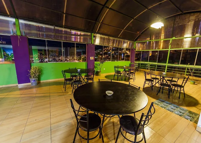 Hostel Conde House *
