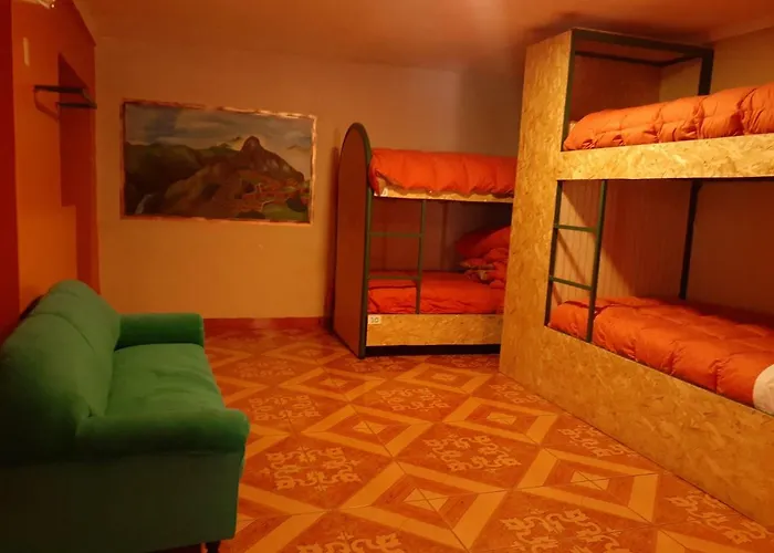 Conde House *